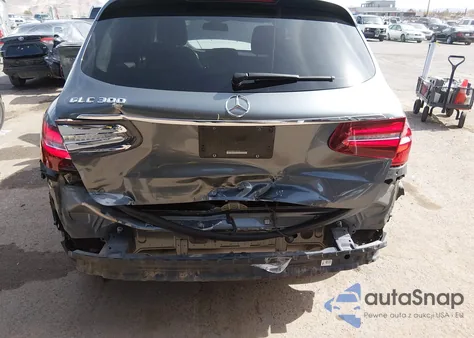 2019 Mercedes-Benz Glc 300 z USA, uszkodzony, nr VIN WDC0G4JB2K1001144